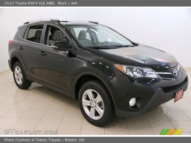 2013 Toyota RAV4 XLE AWD in Black