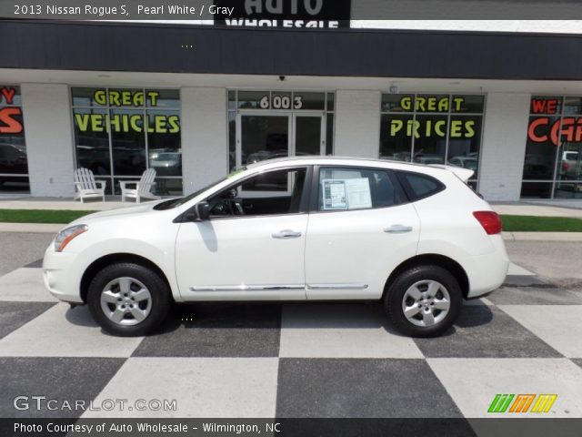 2013 Nissan Rogue S in Pearl White