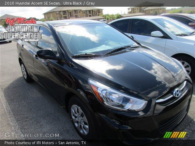 2016 Hyundai Accent SE Sedan in Ultra Black