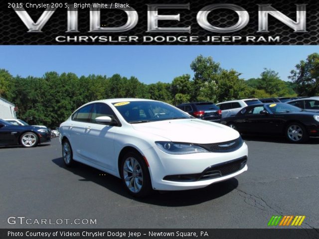 2015 Chrysler 200 S in Bright White