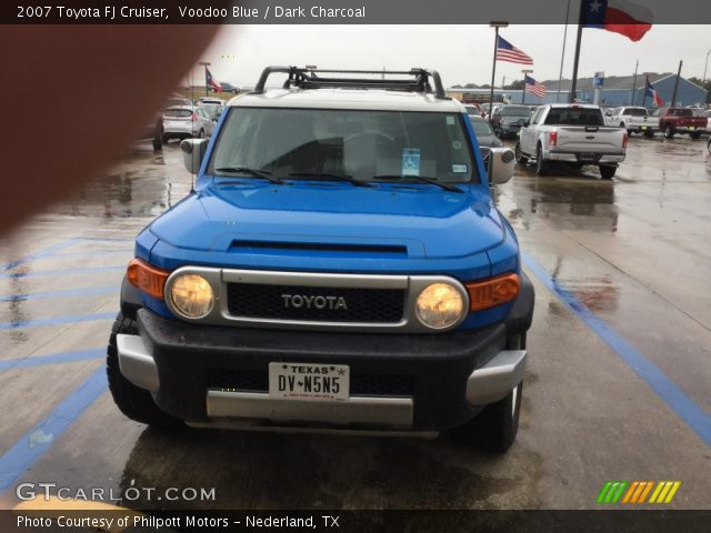 2007 Toyota FJ Cruiser  in Voodoo Blue