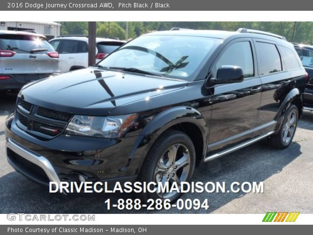 2016 Dodge Journey Crossroad AWD in Pitch Black