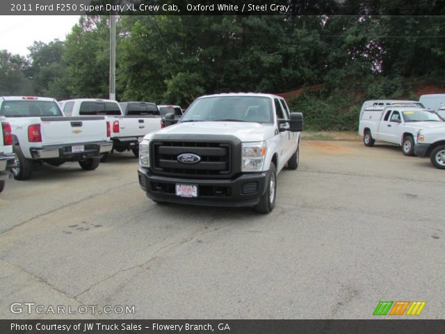 2011 Ford F250 Super Duty XL Crew Cab in Oxford White