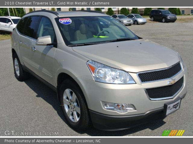 2010 Chevrolet Traverse LT in Gold Mist Metallic