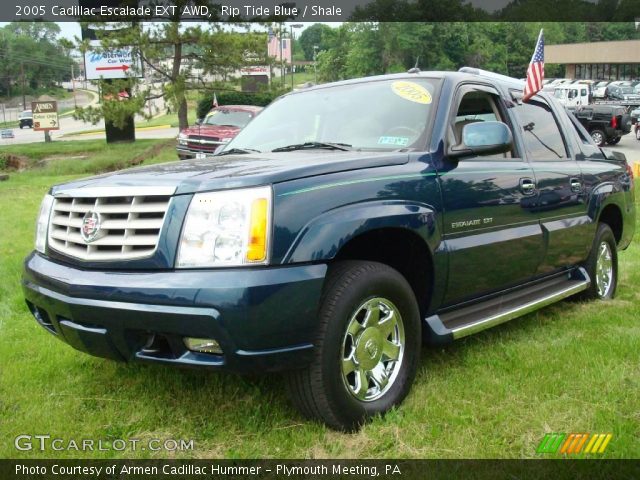 2005 Cadillac Escalade EXT AWD in Rip Tide Blue