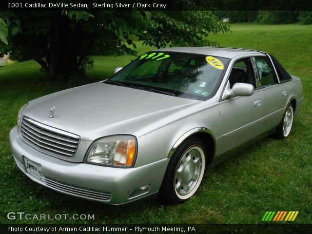 2001 Cadillac DeVille Sedan in Sterling Silver