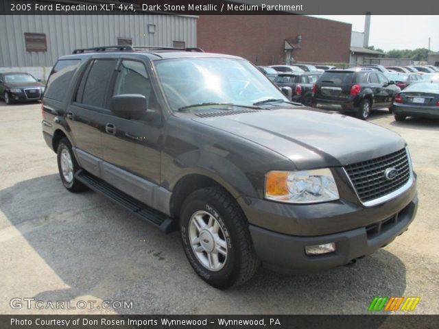 2005 Ford Expedition XLT 4x4 in Dark Stone Metallic