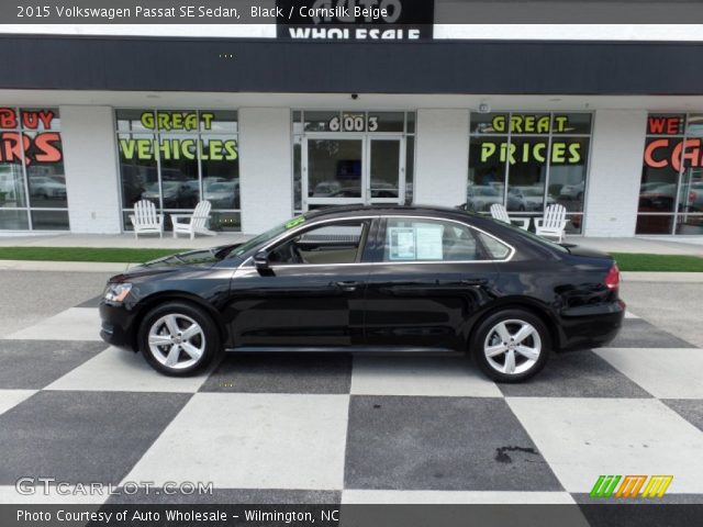 2015 Volkswagen Passat SE Sedan in Black