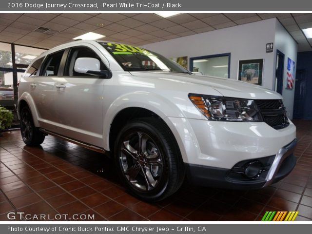 2016 Dodge Journey Crossroad in Pearl White Tri-Coat