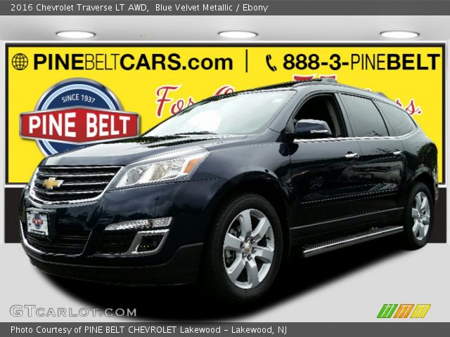 2016 Chevrolet Traverse LT AWD in Blue Velvet Metallic