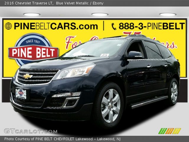 2016 Chevrolet Traverse LT in Blue Velvet Metallic