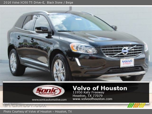 2016 Volvo XC60 T5 Drive-E in Black Stone