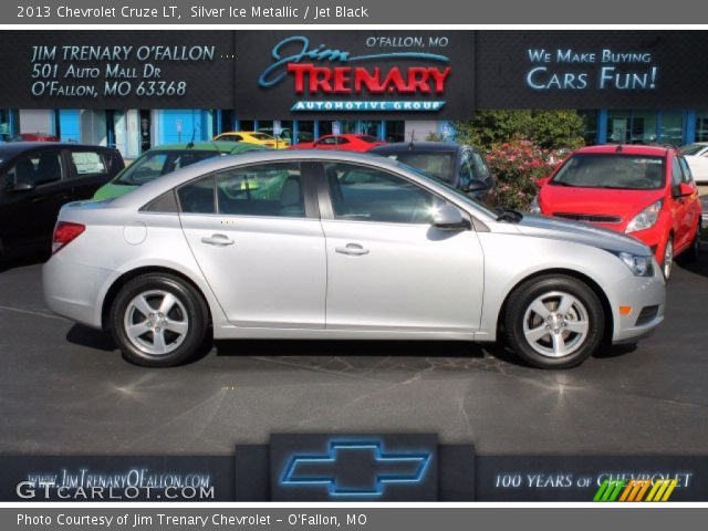 2013 Chevrolet Cruze LT in Silver Ice Metallic