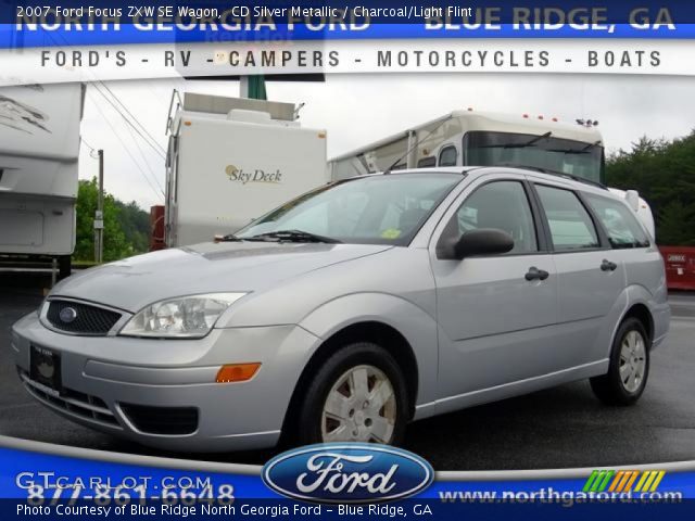 2007 Ford Focus ZXW SE Wagon in CD Silver Metallic