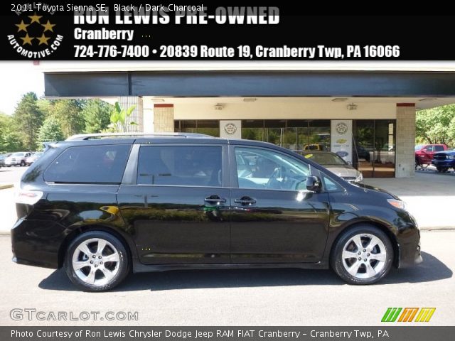 2011 Toyota Sienna SE in Black