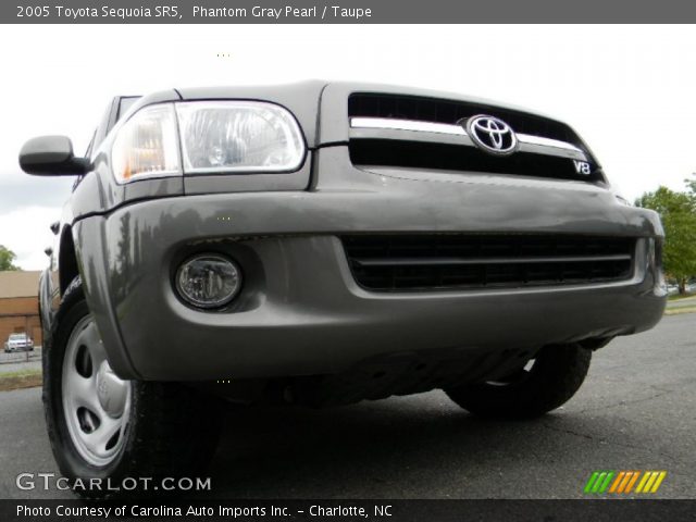 2005 Toyota Sequoia SR5 in Phantom Gray Pearl
