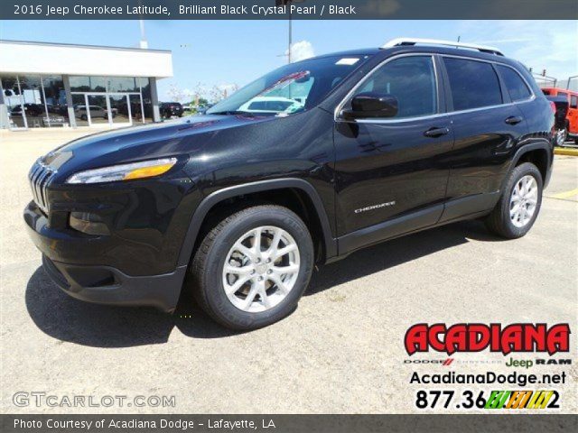 2016 Jeep Cherokee Latitude in Brilliant Black Crystal Pearl