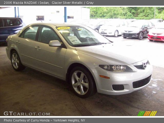 2006 Mazda MAZDA6 i Sedan in Glacier Silver Metallic