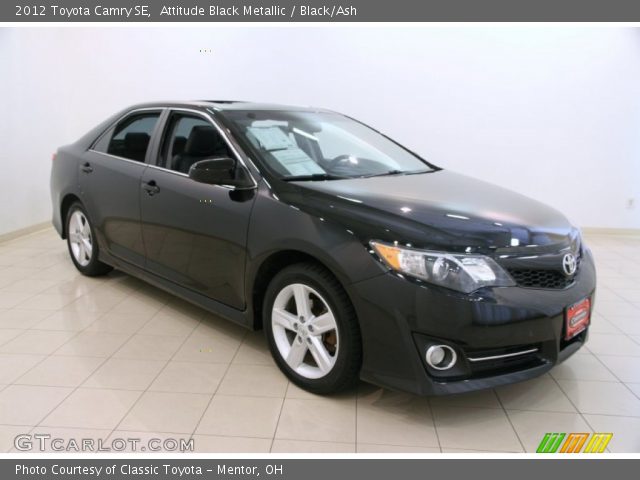2012 Toyota Camry SE in Attitude Black Metallic