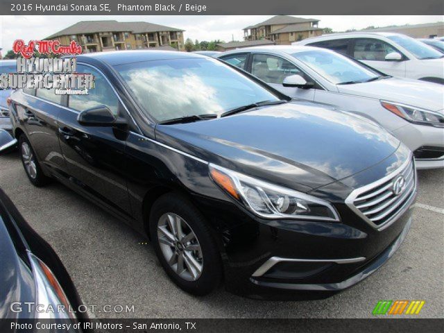 2016 Hyundai Sonata SE in Phantom Black