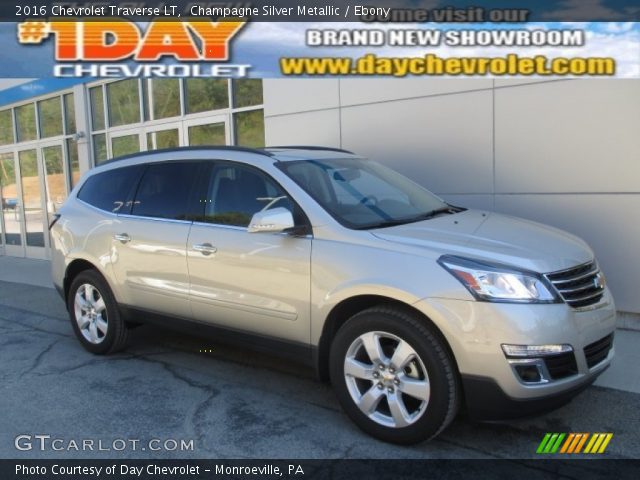 2016 Chevrolet Traverse LT in Champagne Silver Metallic