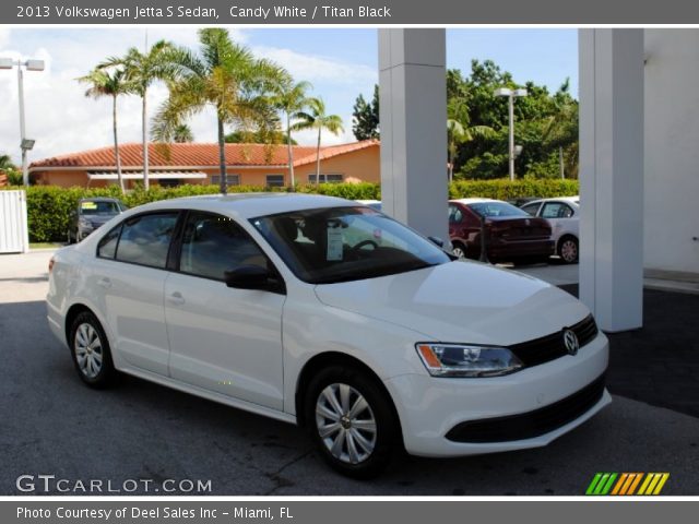 2013 Volkswagen Jetta S Sedan in Candy White