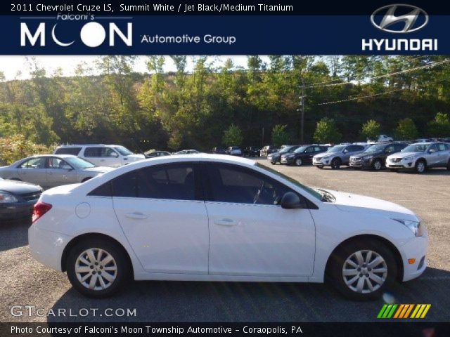 2011 Chevrolet Cruze LS in Summit White