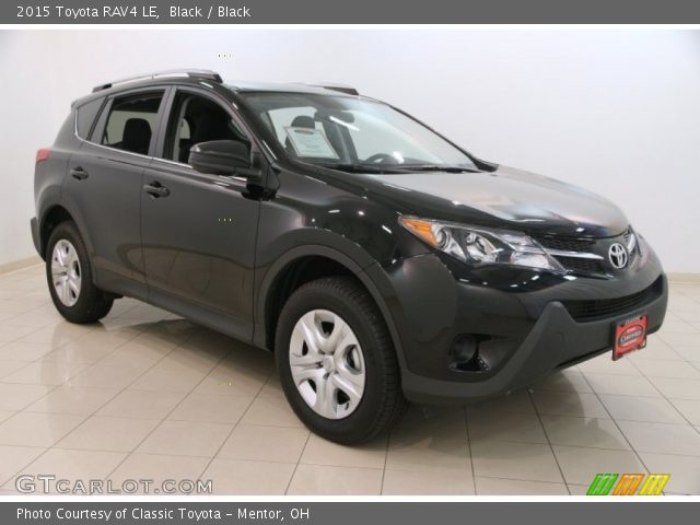 2015 Toyota RAV4 LE in Black