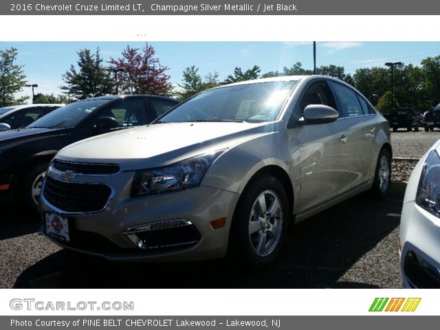 2016 Chevrolet Cruze Limited LT in Champagne Silver Metallic