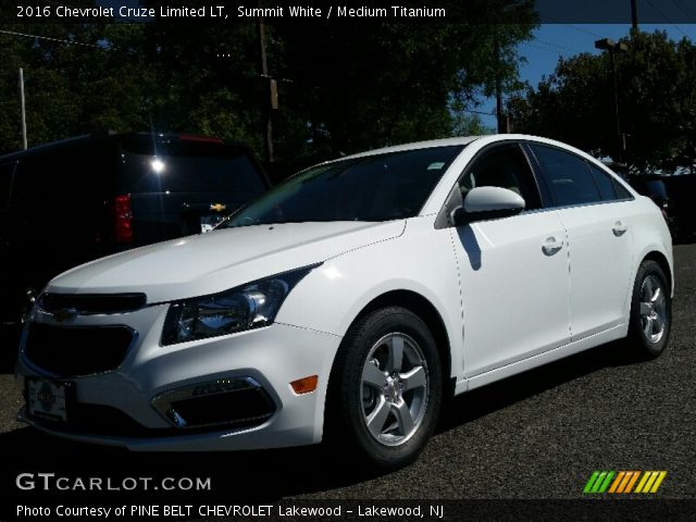 2016 Chevrolet Cruze Limited LT in Summit White