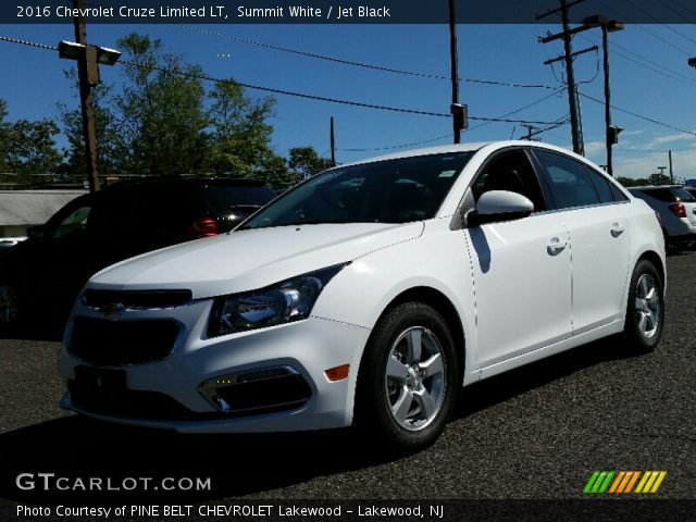 2016 Chevrolet Cruze Limited LT in Summit White