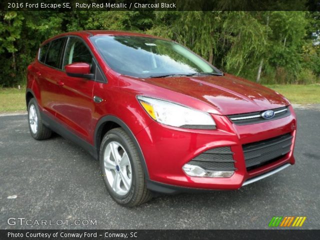 2016 Ford Escape SE in Ruby Red Metallic
