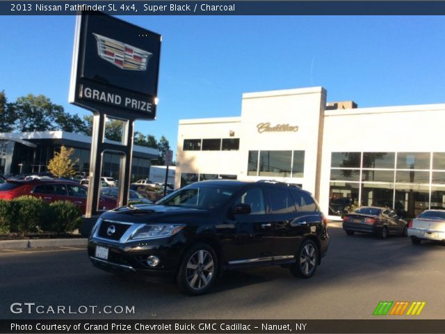 2013 Nissan Pathfinder SL 4x4 in Super Black