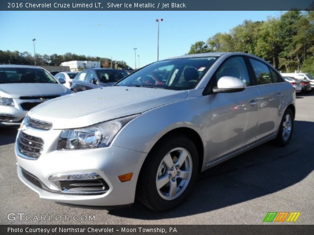 2016 Chevrolet Cruze Limited LT in Silver Ice Metallic
