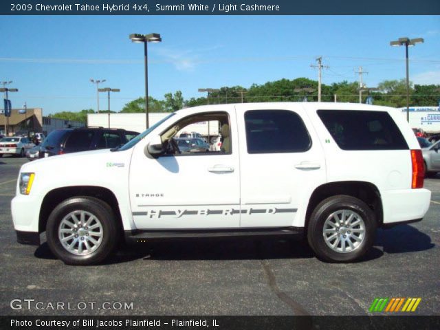 2009 Chevrolet Tahoe Hybrid 4x4 in Summit White