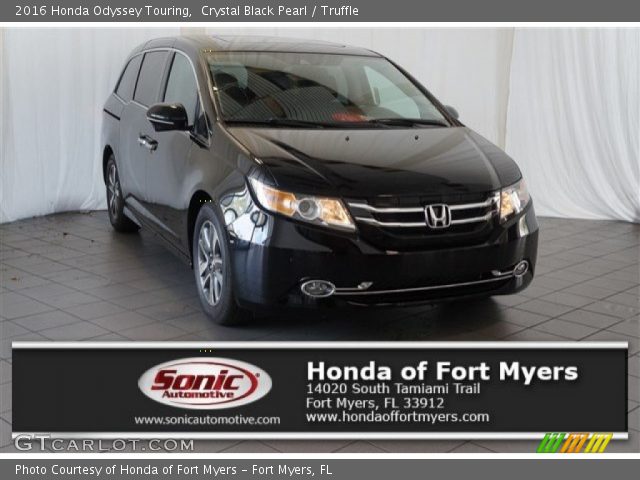 2016 Honda Odyssey Touring in Crystal Black Pearl