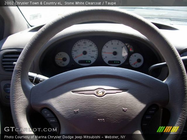 2002 Chrysler Town & Country eL in Stone White Clearcoat