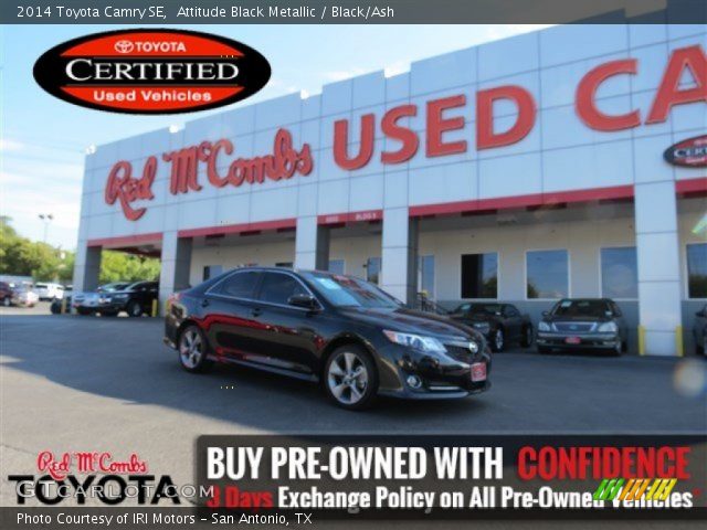 2014 Toyota Camry SE in Attitude Black Metallic