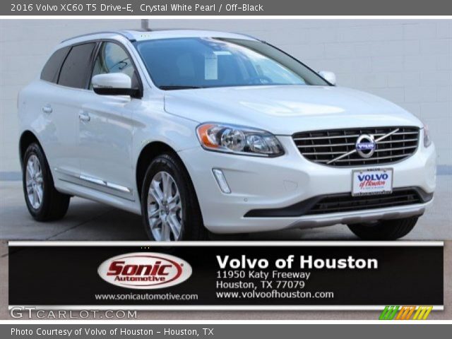2016 Volvo XC60 T5 Drive-E in Crystal White Pearl