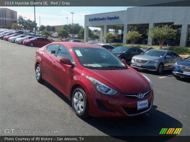 2016 Hyundai Elantra SE in Red