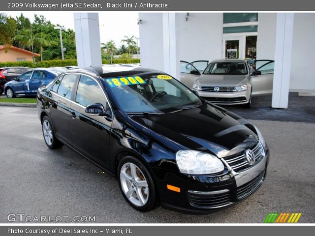 2009 Volkswagen Jetta SE Sedan in Black Uni