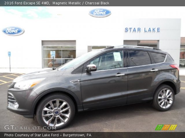 2016 Ford Escape SE 4WD in Magnetic Metallic
