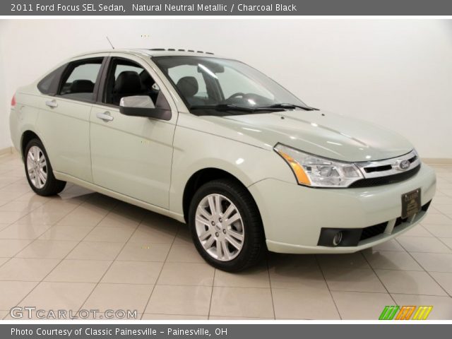 2011 Ford Focus SEL Sedan in Natural Neutral Metallic