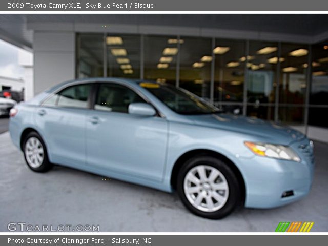 2009 Toyota Camry XLE in Sky Blue Pearl