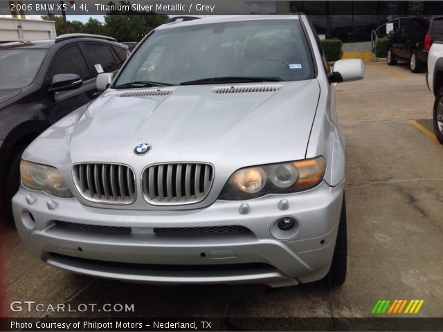 2006 BMW X5 4.4i in Titanium Silver Metallic