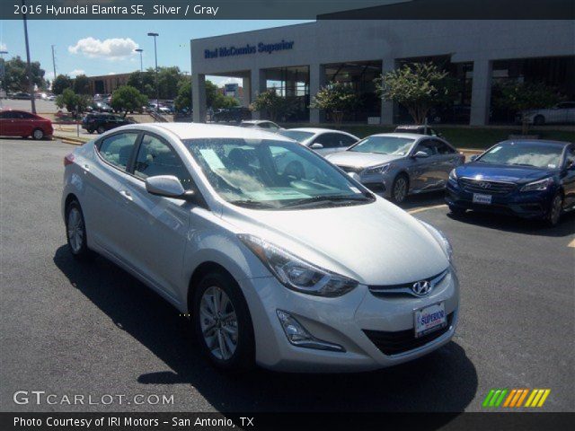 2016 Hyundai Elantra SE in Silver