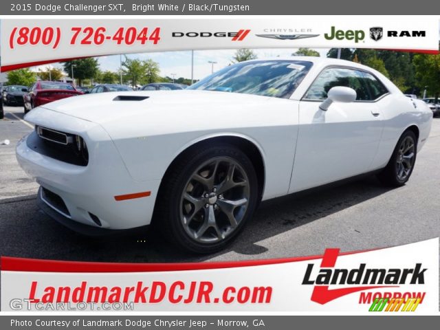 2015 Dodge Challenger SXT in Bright White
