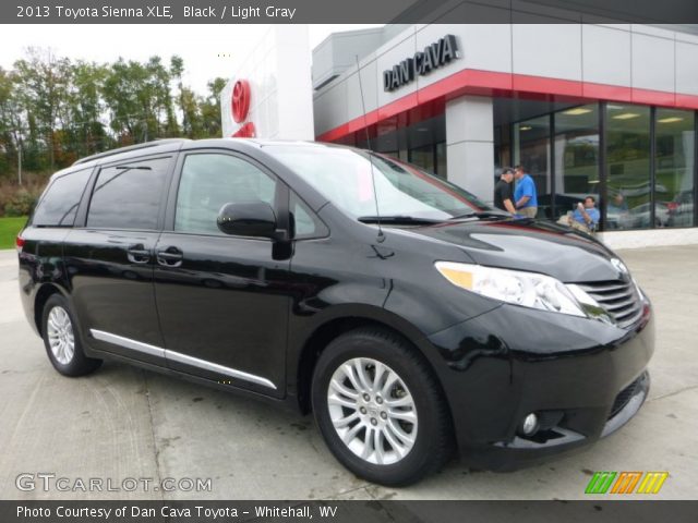 2013 Toyota Sienna XLE in Black