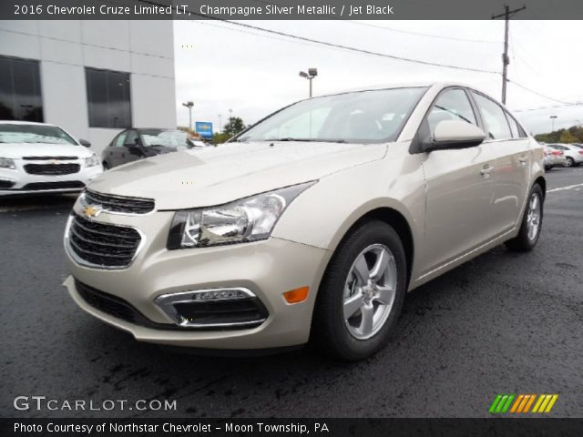 2016 Chevrolet Cruze Limited LT in Champagne Silver Metallic