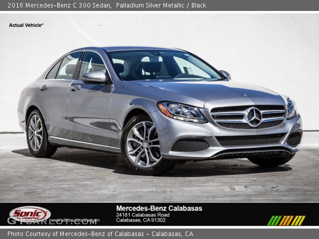 2016 Mercedes-Benz C 300 Sedan in Palladium Silver Metallic
